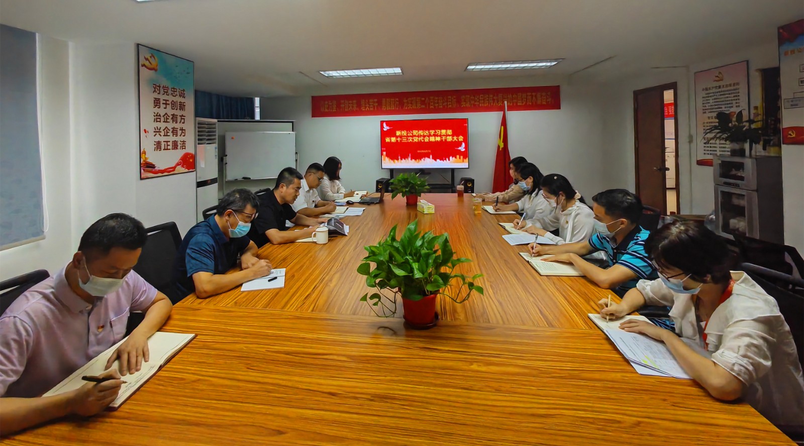e3adcaa30bbf323c59cd7f3ab3caf01_副本.jpg